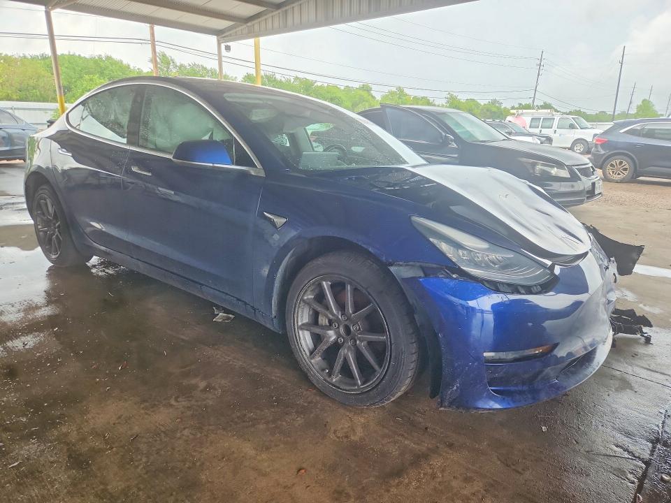 2019 Tesla Model 3 მანქანა იყიდება აუქციონზე, vin: 5YJ3E1EA8KF310200, აუქციონის ნომერი: 57908456