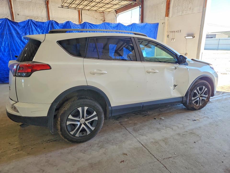 Продажа на аукционе авто 2017 Toyota Rav4, vin: JTMBFREV8HJ104810, номер лота: 55521866