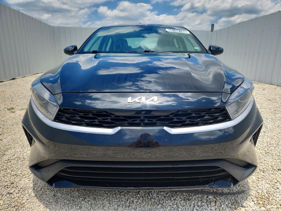 56168106 :رقم المزاد ، 3KPF24ADXRE752483 vin ، 2024 Kia Forte مزاد بيع