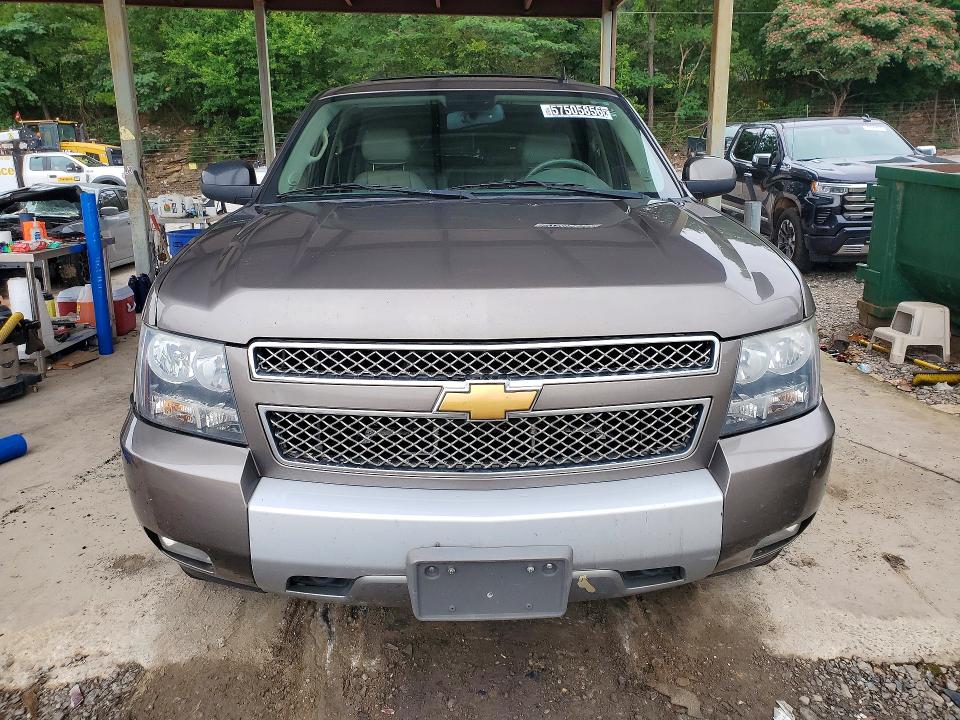 Продажа на аукционе авто 2012 Chevrolet Suburban, vin: 1GNSCJE09CR188474, номер лота: 57505856