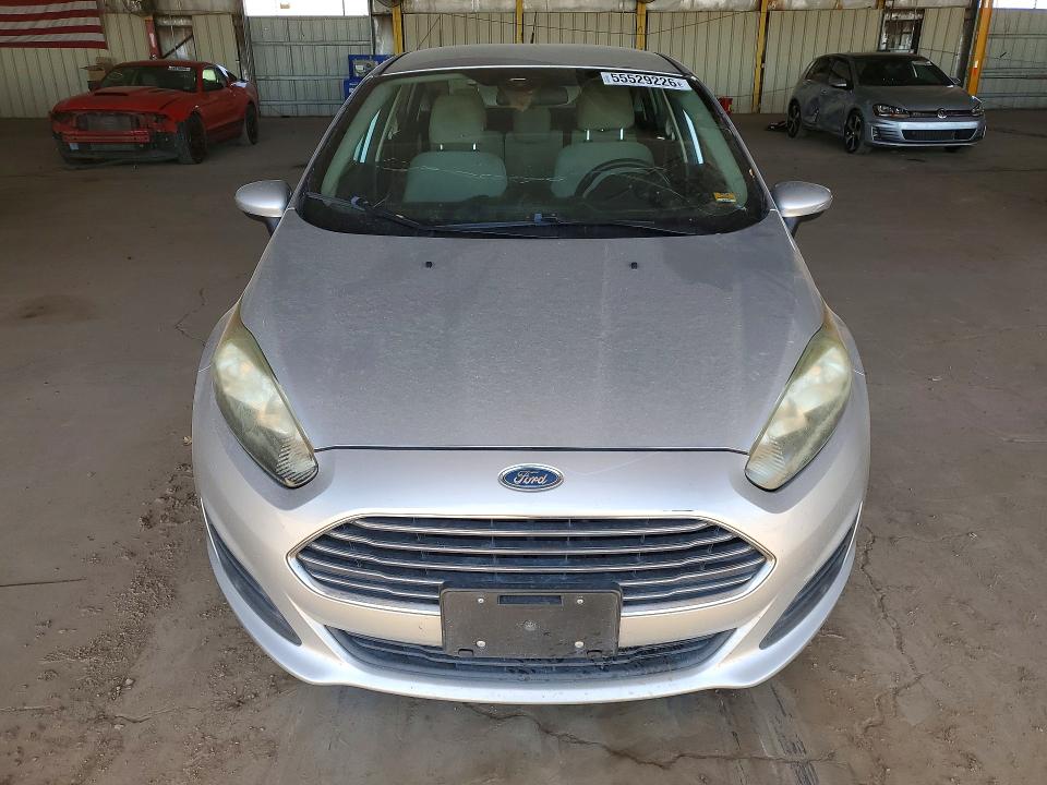 Продажа на аукционе авто 2015 Ford Fiesta, vin: 3FADP4BE1FM150966, номер лота: 55529226