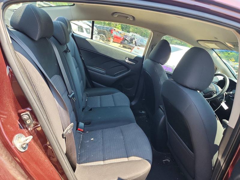 2018 Kia Forte მანქანა იყიდება აუქციონზე, vin: 3KPFL4A74JE196652, აუქციონის ნომერი: 55284136