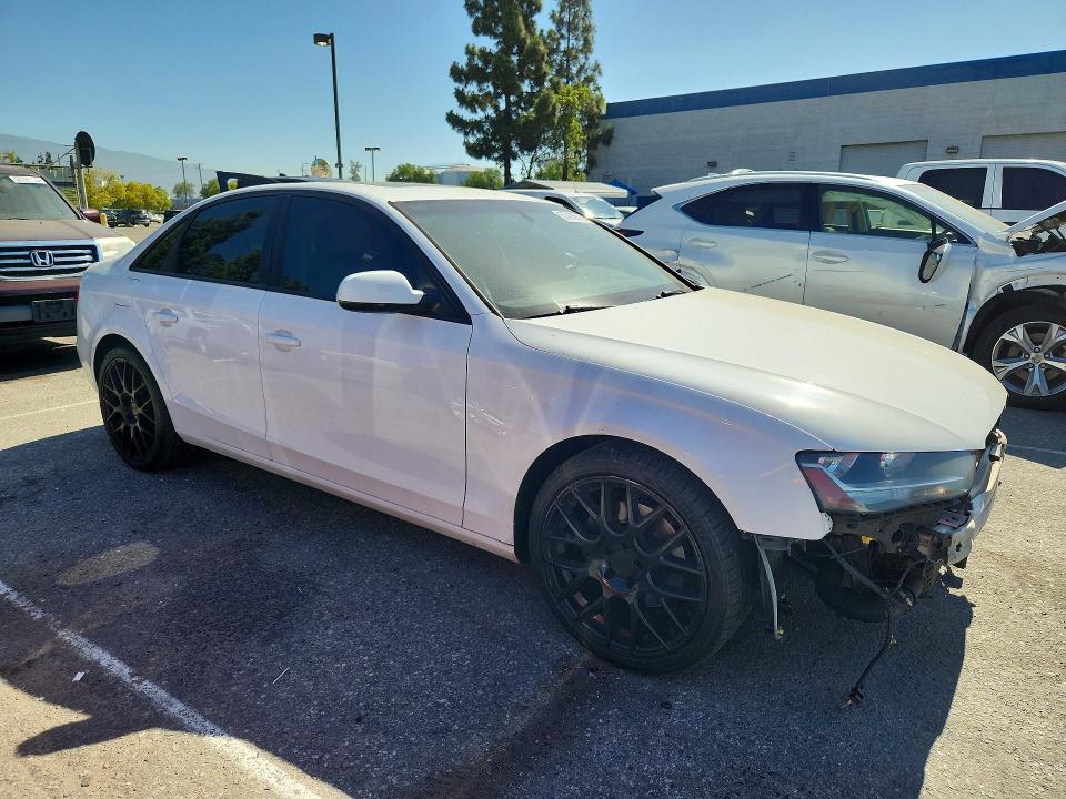 Продажа на аукционе авто 2013 Audi A4, vin: WAUAFAFLXDN037380, номер лота: 57435516