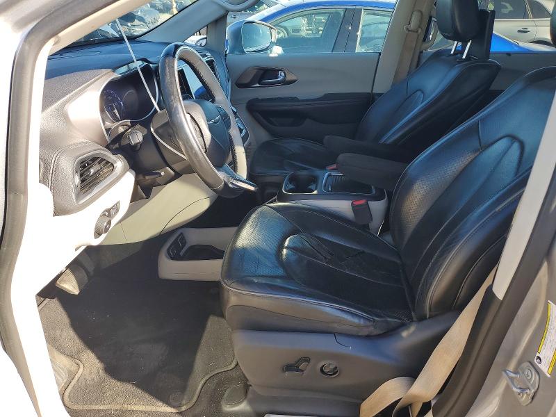 55698716 :رقم المزاد ، 2C4RC1GG2JR232856 vin ، 2018 Chrysler Pacifica مزاد بيع