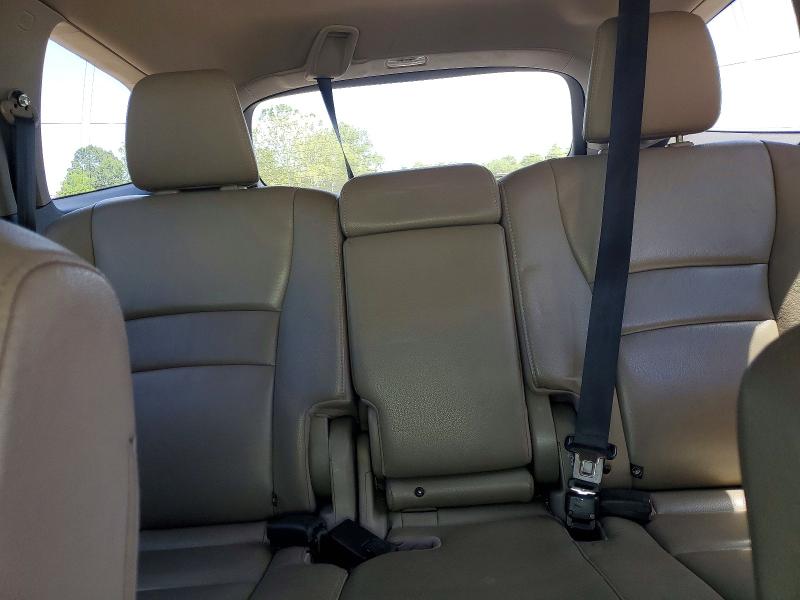55179056 :رقم المزاد ، 5FNYF6H98HB010733 vin ، 2017 Honda Pilot مزاد بيع