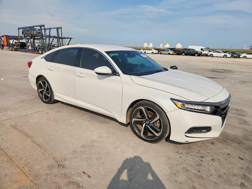 Продаж на аукціоні авто 2019 Honda Accord, vin: 1HGCV1F33KA029206, номер лоту: 58983376