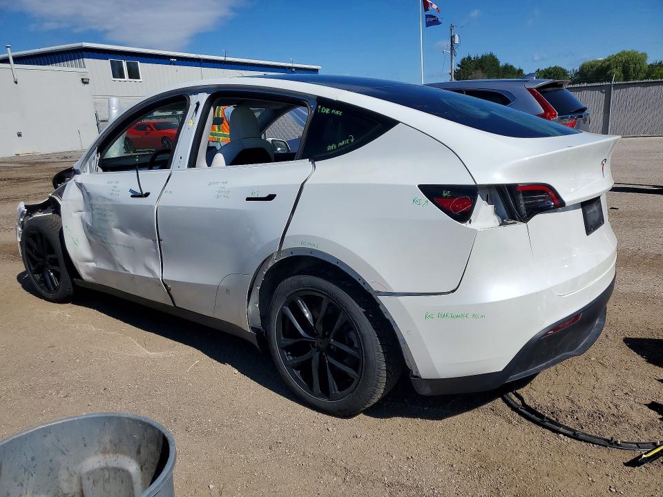 Продажа на аукционе авто 2021 Tesla Model Y, vin: 5YJYGAEE4MF189669, номер лота: 57053476