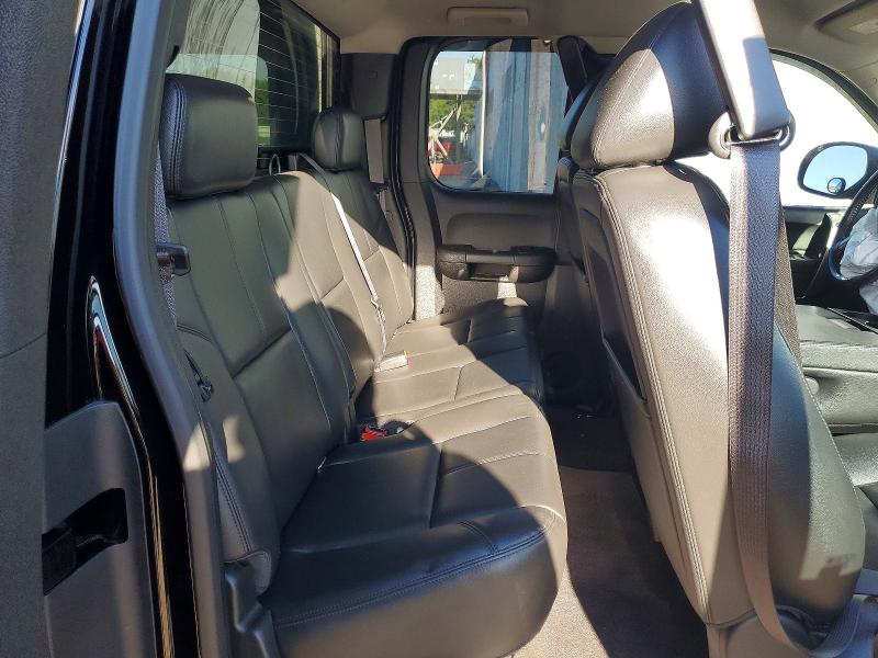 58540676 :رقم المزاد ، 1GCRKSE73DZ356043 vin ، 2013 Chevrolet Silverado مزاد بيع