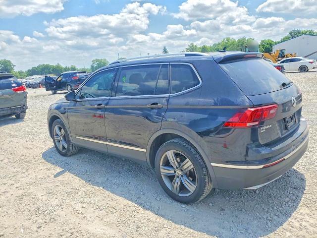 56116756 :رقم المزاد ، 3VV2B7AX8LM013718 vin ، 2020 Volkswagen Tiguan مزاد بيع
