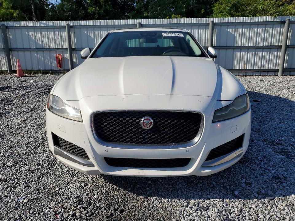 2016 Jaguar Xf მანქანა იყიდება აუქციონზე, vin: SAJBE4BV4GCY06332, აუქციონის ნომერი: 58635616