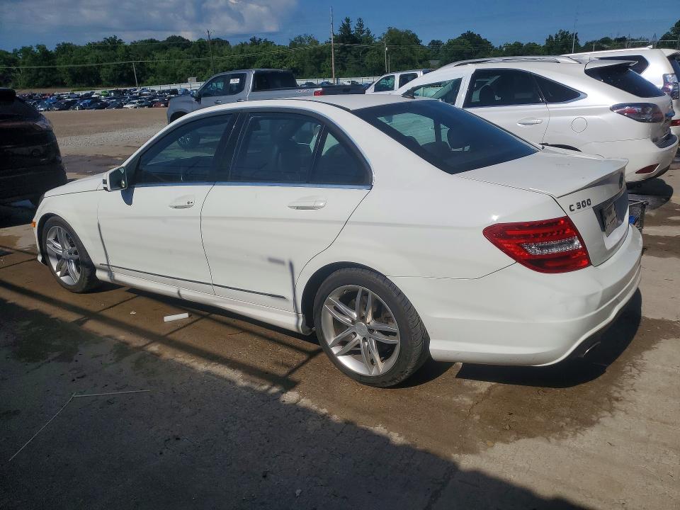 57736296 :رقم المزاد ، WDDGF8AB8DR264537 vin ، 2013 Mercedes-benz C مزاد بيع