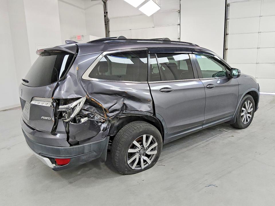 Продажа на аукционе авто 2020 Honda Pilot, vin: 5FNYF6H50LB011526, номер лота: 55917326