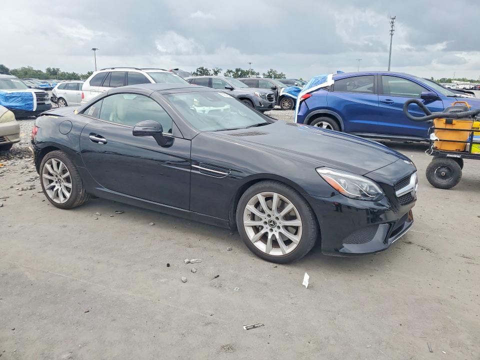 Aukcja sprzedaży 2018 Mercedes-benz Slc, vin: WDDPK3JA6JF155982, numer aukcji: 55519546