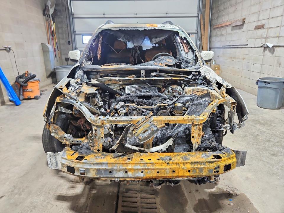 58201136 :رقم المزاد ، JF2SJGMC7EH404572 vin ، 2014 Subaru Forester مزاد بيع