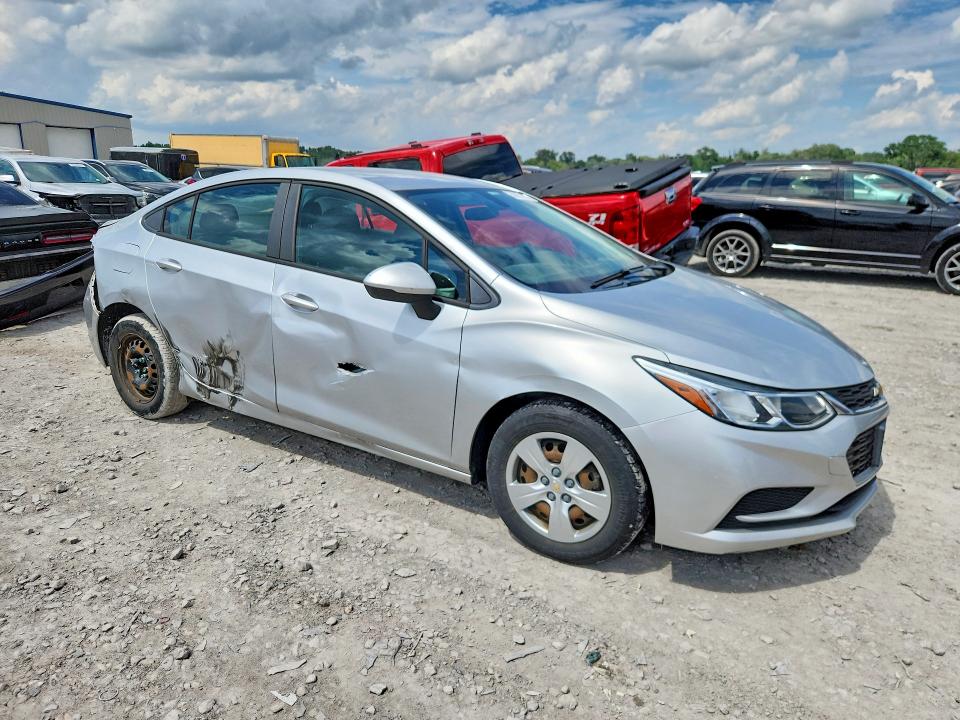 Продажа на аукционе авто 2018 Chevrolet Cruze, vin: 1G1BC5SM9J7129692, номер лота: 56057776