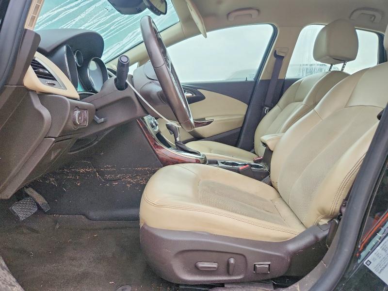 58233166 :رقم المزاد ، 1G4PR5SK4H4101817 vin ، 2017 Buick Verano مزاد بيع