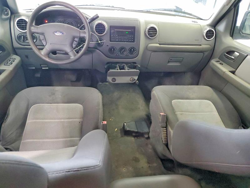 58157896 :رقم المزاد ، 1FMPU16L24LA92111 vin ، 2004 Ford Expedition مزاد بيع
