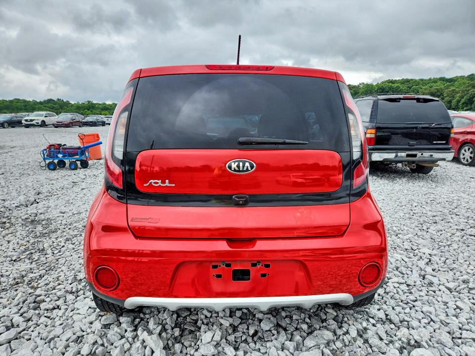 2018 Kia Soul მანქანა იყიდება აუქციონზე, vin: KNDJP3A5XJ7603445, აუქციონის ნომერი: 57470686