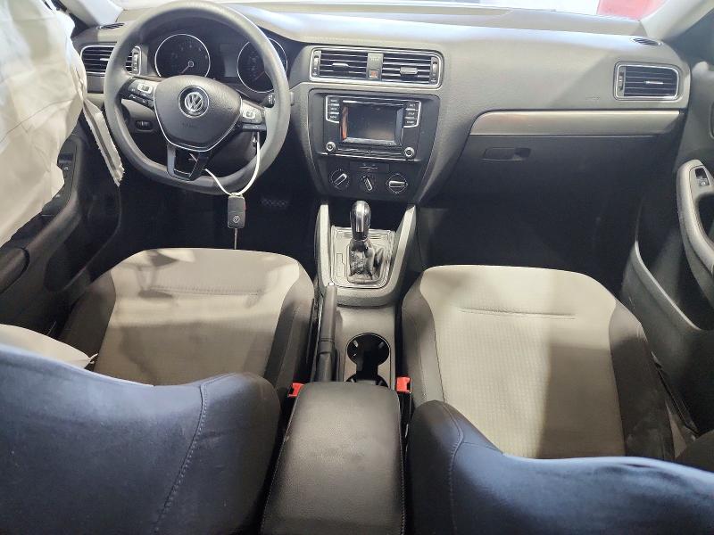 2017 Volkswagen Jetta მანქანა იყიდება აუქციონზე, vin: 3VW2B7AJ4HM300858, აუქციონის ნომერი: 58367026