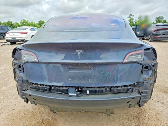 57314556 :رقم المزاد ، 5YJ3E1EA3JF033938 vin ، 2018 Tesla Model 3 Ev 4d 2wd مزاد بيع