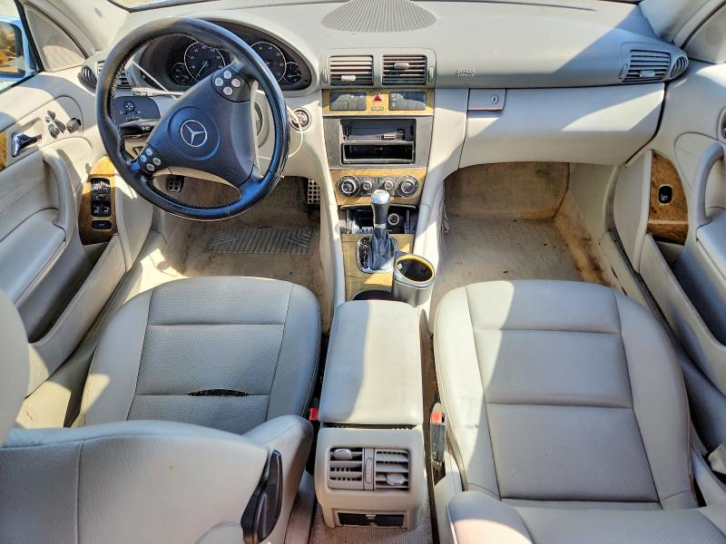 Продажа на аукционе авто 2007 Mercedes-benz C, vin: WDBRF52HX7A937124, номер лота: 55717146