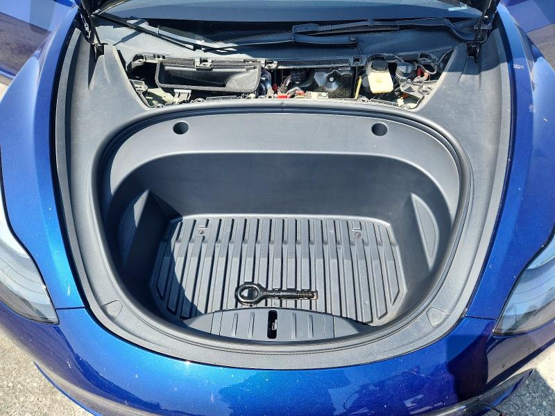 2022 Tesla Model 3 მანქანა იყიდება აუქციონზე, vin: 5YJ3E1EB4NF356877, აუქციონის ნომერი: 58951016