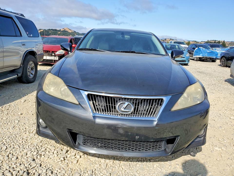 2011 Lexus Is მანქანა იყიდება აუქციონზე, vin: JTHBF5C23B5143112, აუქციონის ნომერი: 57746656