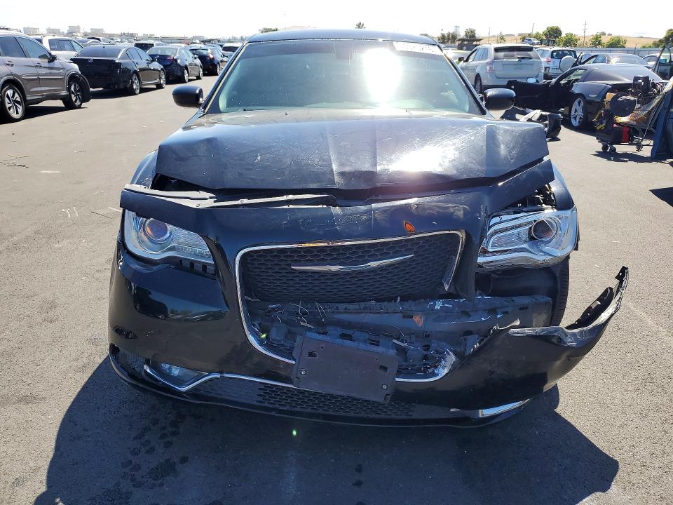 Продажа на аукционе авто 2016 Chrysler 300, vin: 2C3CCAAG2GH234091, номер лота: 56370216