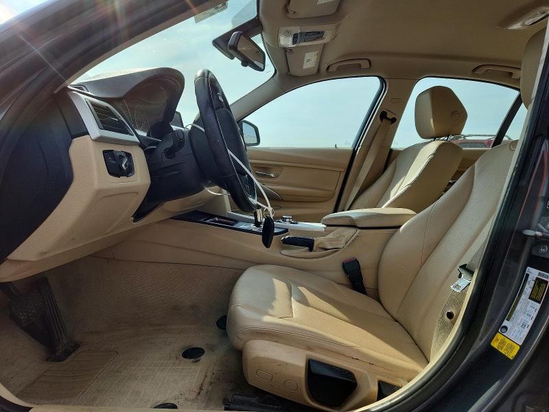56421666 :رقم المزاد ، WBA3B1C54DK128852 vin ، 2013 Bmw 320 مزاد بيع