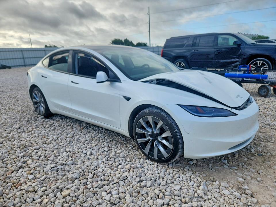 56723316 :رقم المزاد ، 5YJ3E1EA4SF064567 vin ، 2025 Tesla Model 3 مزاد بيع