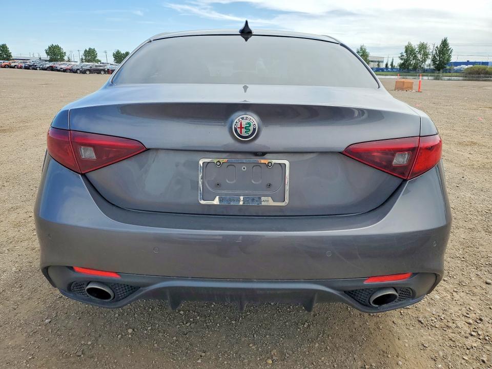 2017 Alfa Romeo Giulia მანქანა იყიდება აუქციონზე, vin: ZARFAEDN5H7534551, აუქციონის ნომერი: 58912276