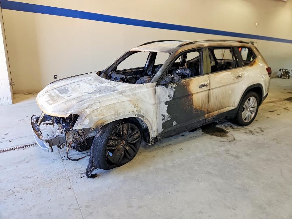 55728526 :رقم المزاد ، 1V2DR2CA1JC561393 vin ، 2018 Volkswagen Atlas مزاد بيع