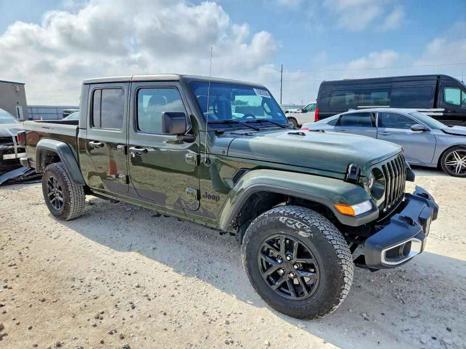 55820596 :رقم المزاد ، 1C6HJTAGXPL506786 vin ، 2023 Jeep Gladiator مزاد بيع