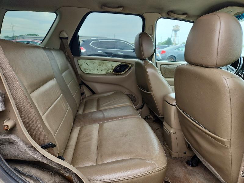 2004 Ford Escape მანქანა იყიდება აუქციონზე, vin: 1FMYU93184KA64096, აუქციონის ნომერი: 56424136