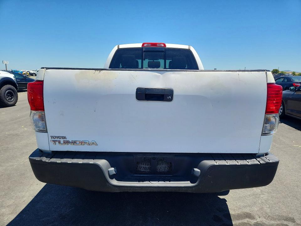 55571936 :رقم المزاد ، 5TFRU5F10AX024090 vin ، 2010 Toyota Tundra مزاد بيع