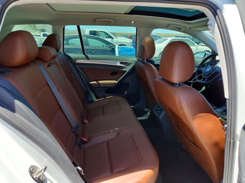 56711466 :رقم المزاد ، 3VWH17AU1HM536486 vin ، 2017 Volkswagen Golf Alltrack مزاد بيع