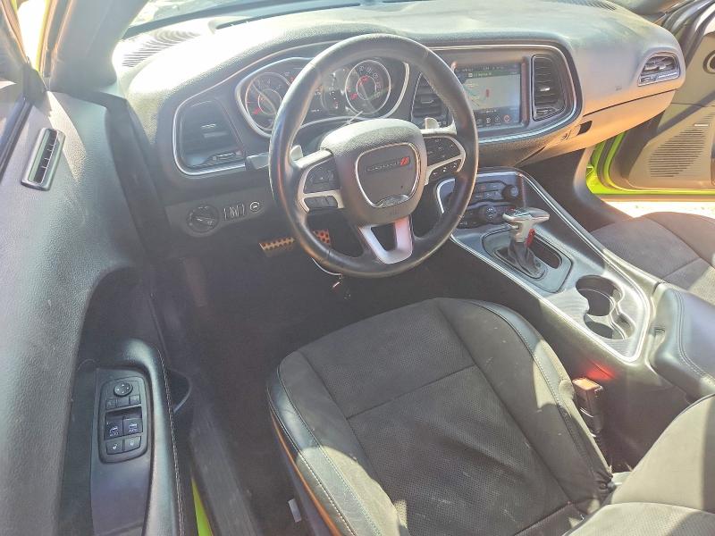 85625665 :رقم المزاد ، 2C3CDZBT6FH710073 vin ، 2015 Dodge Challenger مزاد بيع