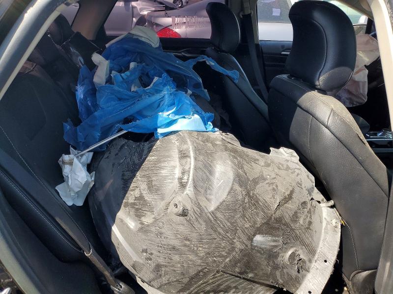 55104476 :رقم المزاد ، 3FA6P0SU8KR216242 vin ، 2019 Ford Fusion مزاد بيع