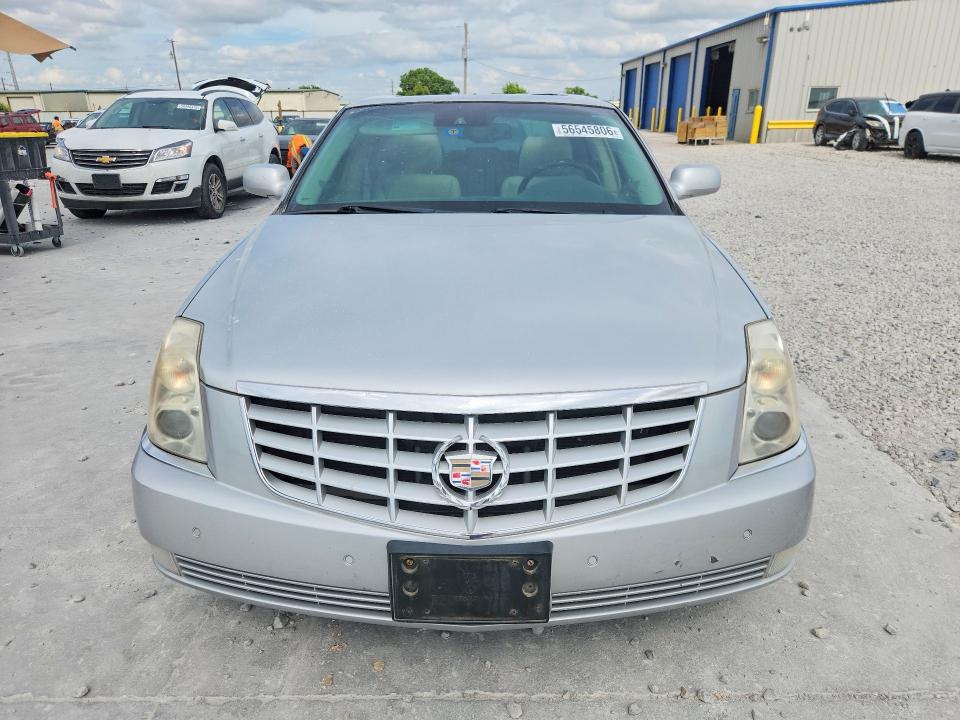 Продажа на аукционе авто 2011 Cadillac Dts, vin: 1G6KH5E6XBU120558, номер лота: 56545806