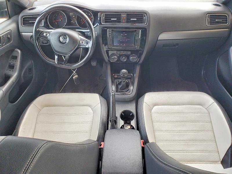58702566 :رقم المزاد ، 3VWB17AJ8GM279255 vin ، 2016 Volkswagen Jetta مزاد بيع