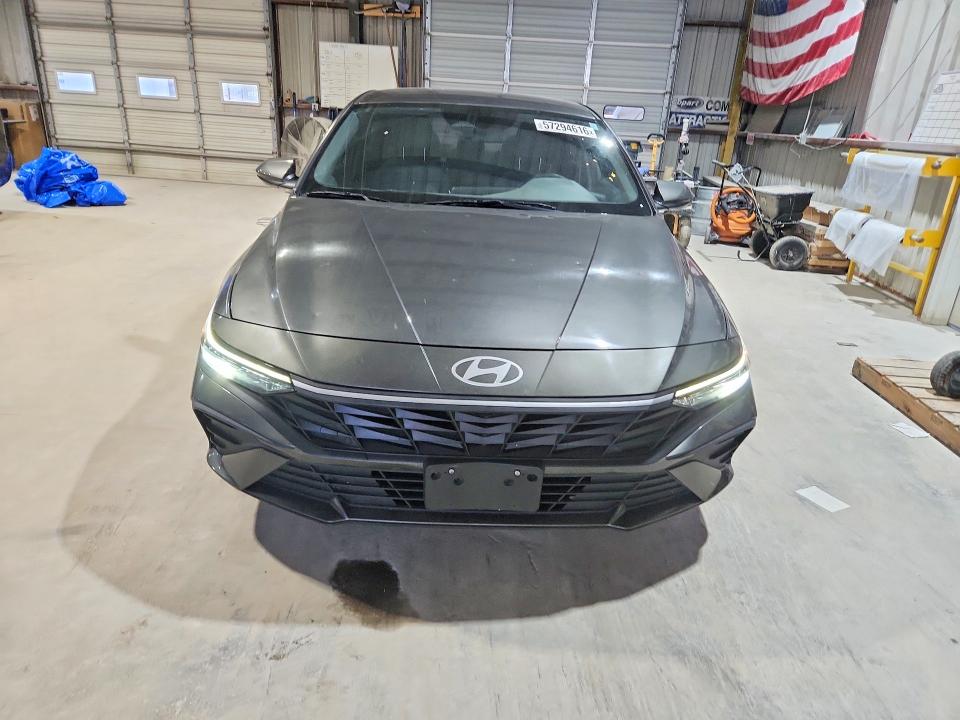 2024 Hyundai Elantra მანქანა იყიდება აუქციონზე, vin: KMHLM4DG0RU677647, აუქციონის ნომერი: 57294616