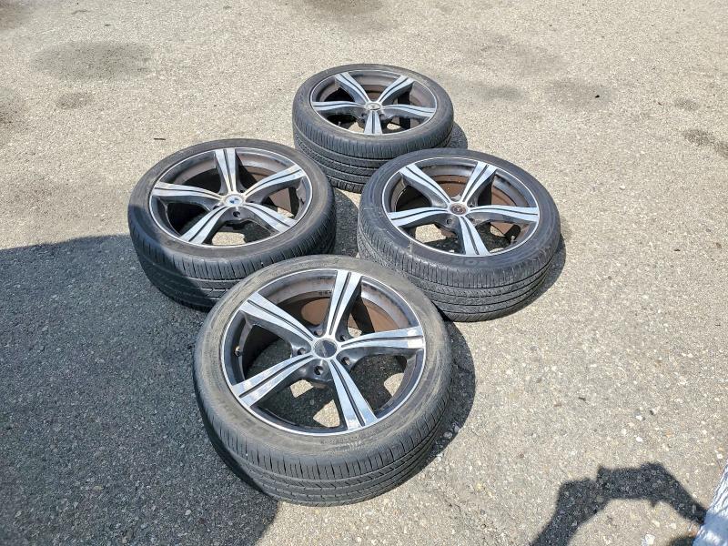 2011 Audi A8 მანქანა იყიდება აუქციონზე, vin: WAURVAFD8BN014594, აუქციონის ნომერი: 49824886