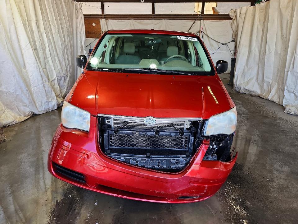 57162806 :رقم المزاد ، 2A4RR4DE2AR250111 vin ، 2010 Chrysler Town & Country مزاد بيع