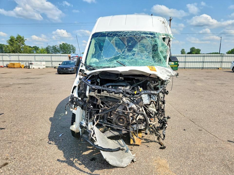 57527536 :رقم المزاد ، 1FTBR2X84NKA64737 vin ، 2022 Ford Transit مزاد بيع