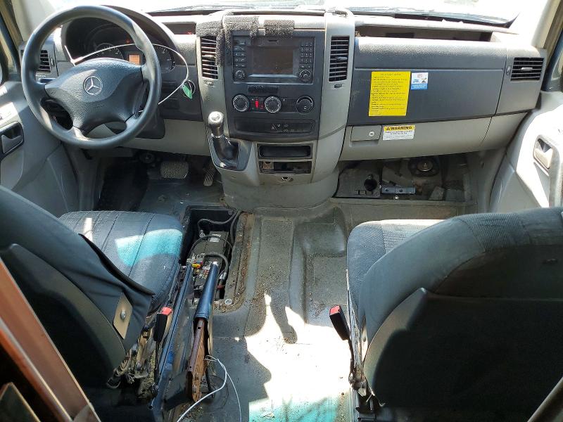 57647606 :رقم المزاد ، WD3PE7CD2JP623436 vin ، 2018 Mercedes-benz Sprinter مزاد بيع