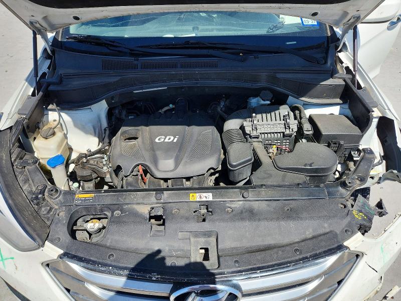 Продажа на аукционе авто 2015 Hyundai Santa Fe Sport, vin: 5XYZT3LB2FG258228, номер лота: 55349056