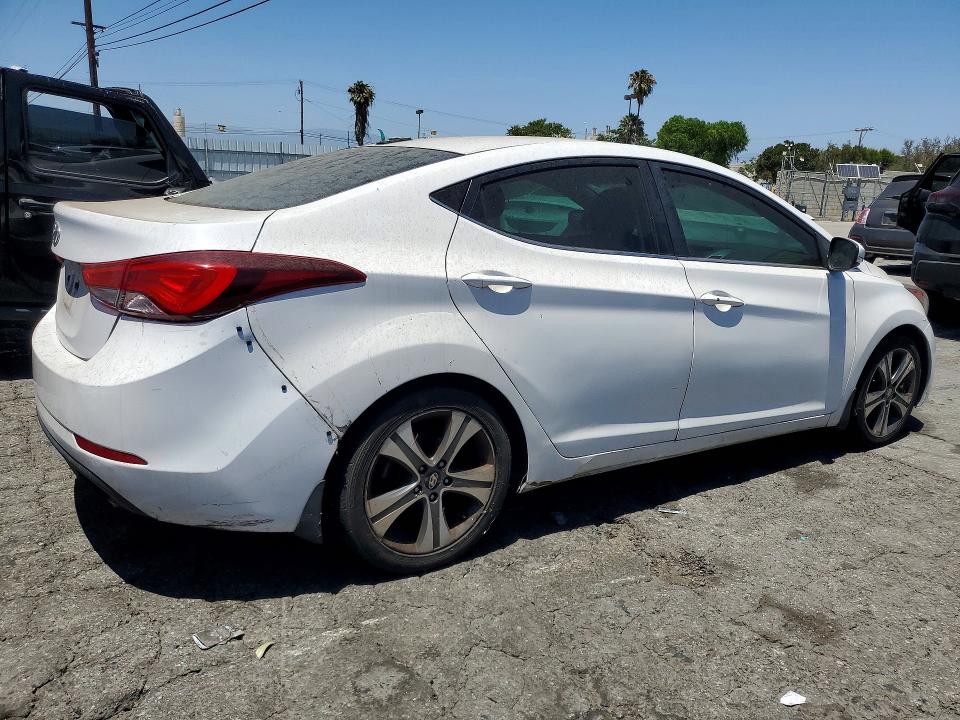 2015 Hyundai Elantra მანქანა იყიდება აუქციონზე, vin: KMHDH4AH0FU372716, აუქციონის ნომერი: 56890446