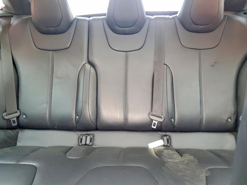 57173626 :رقم المزاد ، 5YJSA1E23GF127066 vin ، 2016 Tesla Model S مزاد بيع