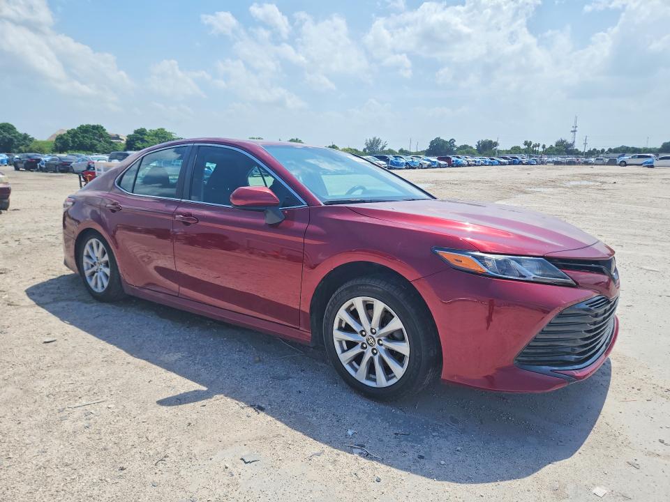 Продажа на аукционе авто 2020 Toyota Camry, vin: 4T1C11AK3LU951785, номер лота: 57556416
