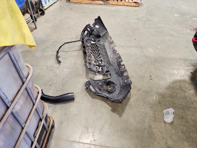 2015 Jeep Renegade მანქანა იყიდება აუქციონზე, vin: ZACCJBCT8FPB88815, აუქციონის ნომერი: 57673296